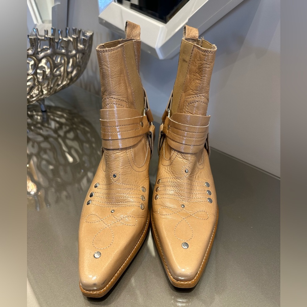 L’Intervalle Tan Made in Spain Western Cowboy Country Ankle Boots (Size 37) - Picture 3 of 11